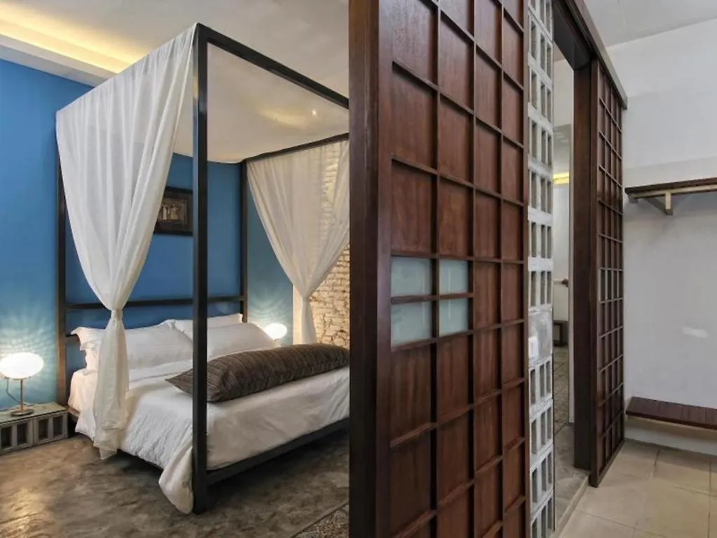 Courtyard At Heeren Boutique Hotel Malacca